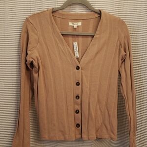 Madewell tan long sleeve button-up t-shirt, size xxs